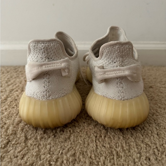 Adidas YZY Boost 350 V2 - Picture 3 of 5